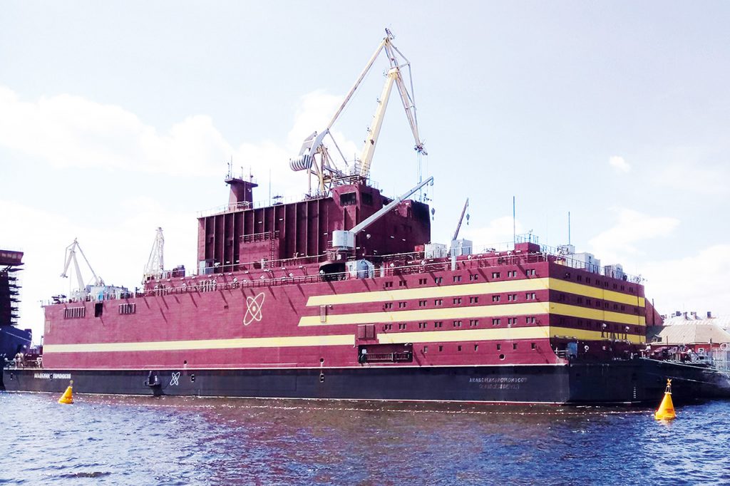 Росгвардия будет охранять первую в мире плавучую АЭС на Чукотке
